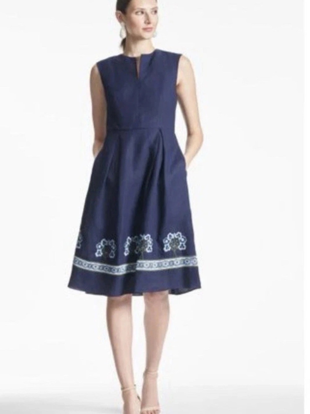 Sachin+Babi Crhistina Sleeveless Navy Embroidered Fit-and-Flare Dress size 0 New